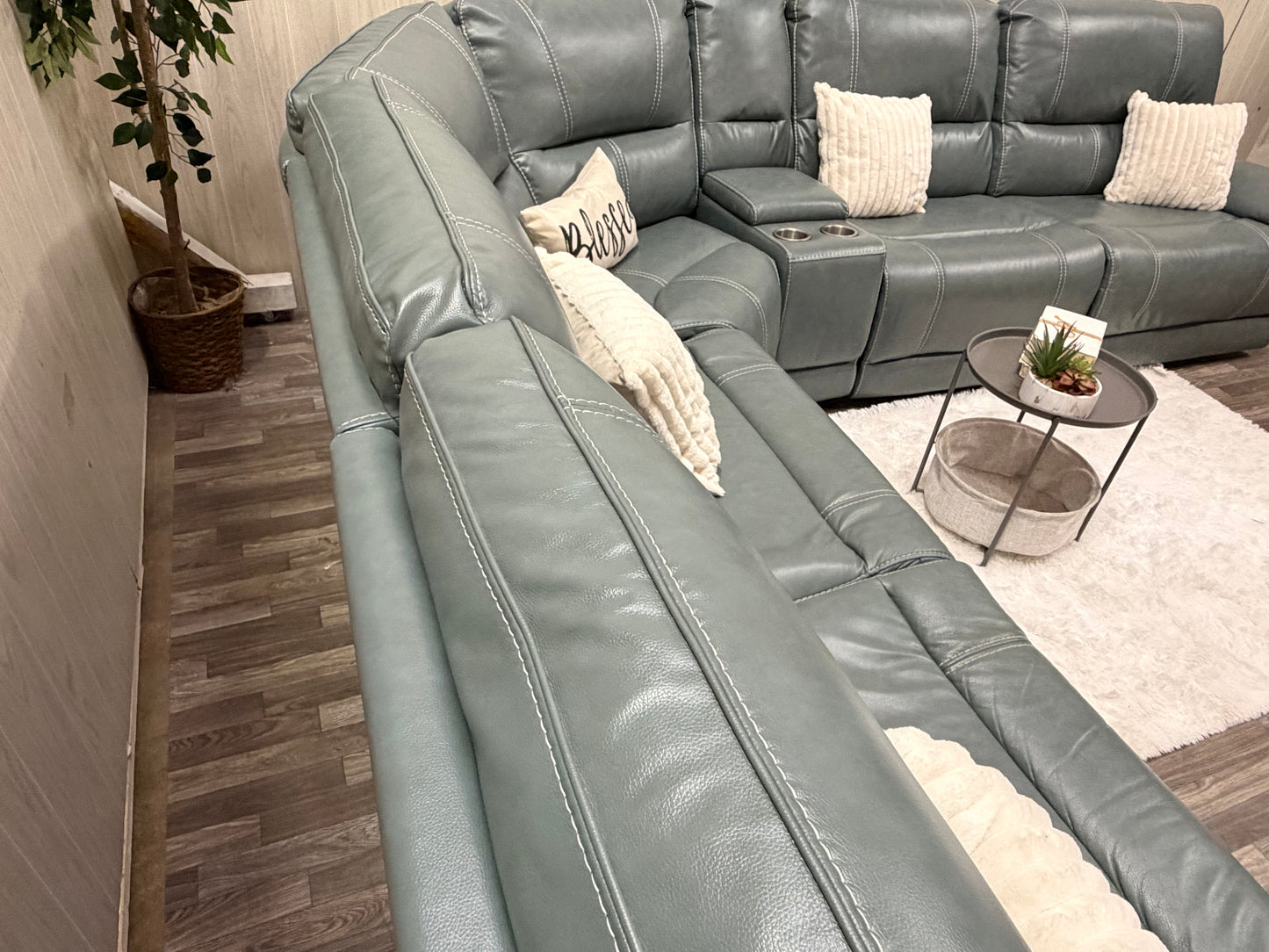 Parker House 6-piece Leather Modular Power Reclining Sectional