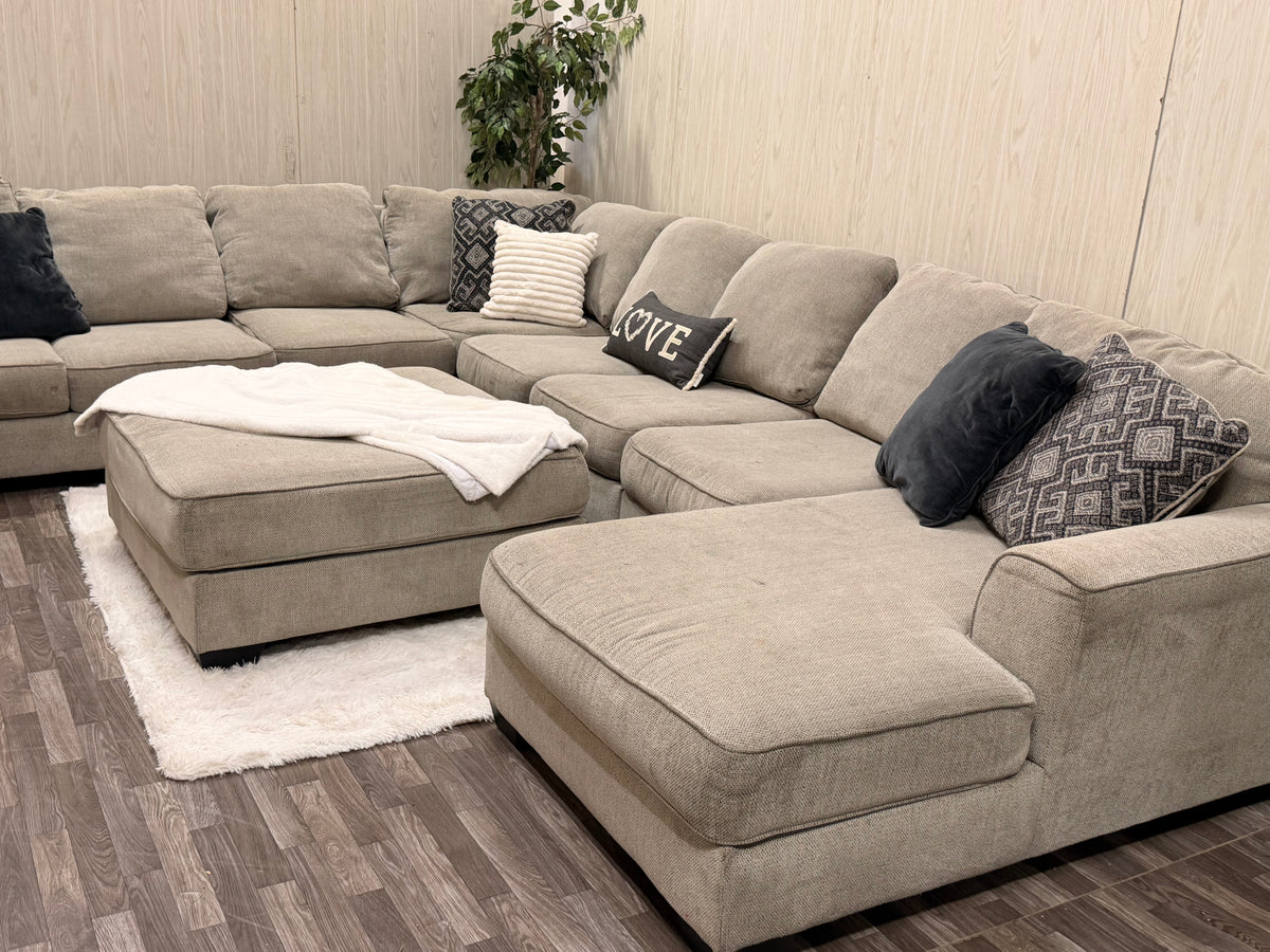 Huge 5-piece Sectional w/ Ottoman