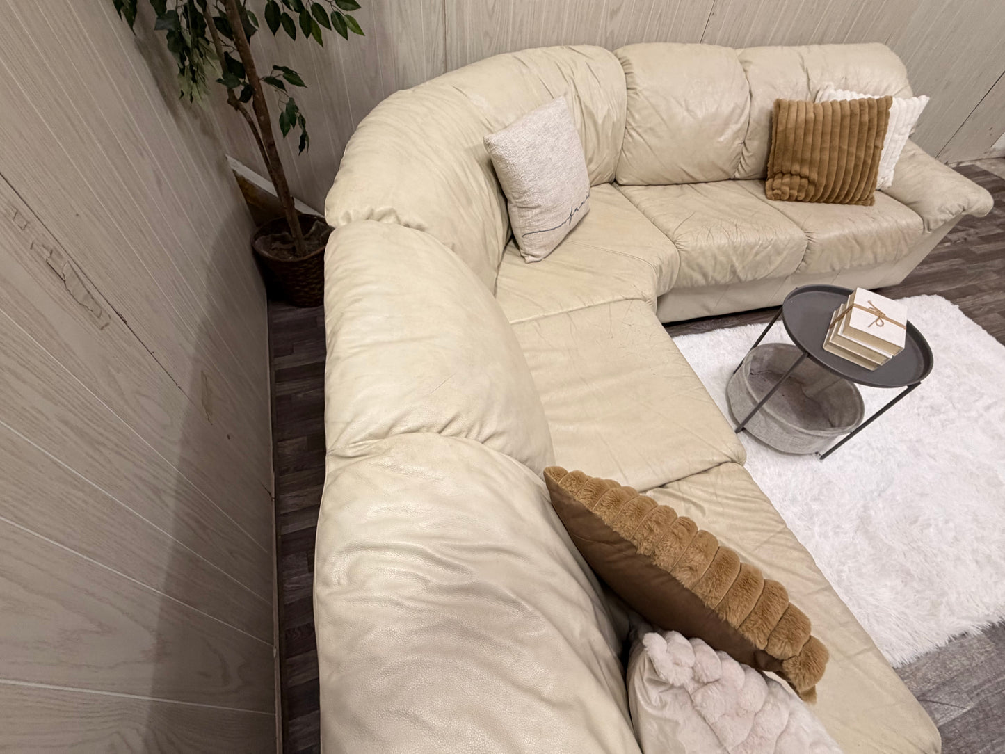 Large White Leather (Natuzzi) Sectional Couch