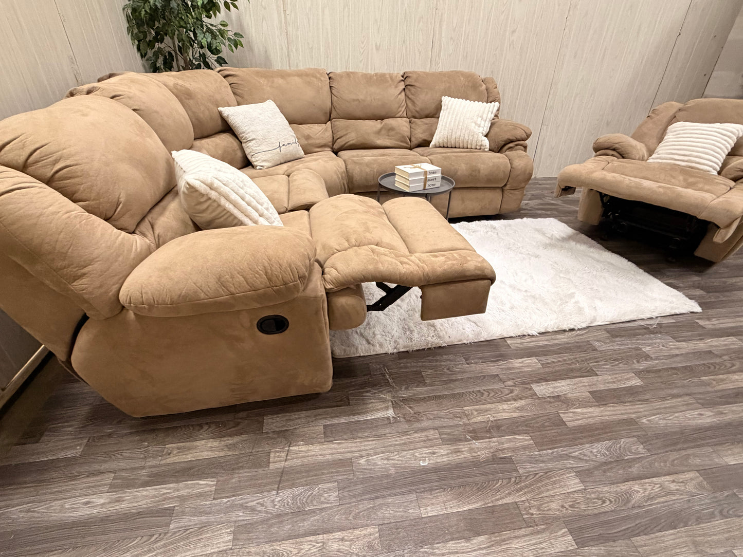 Brown Reclining Sectional & Recliner Set