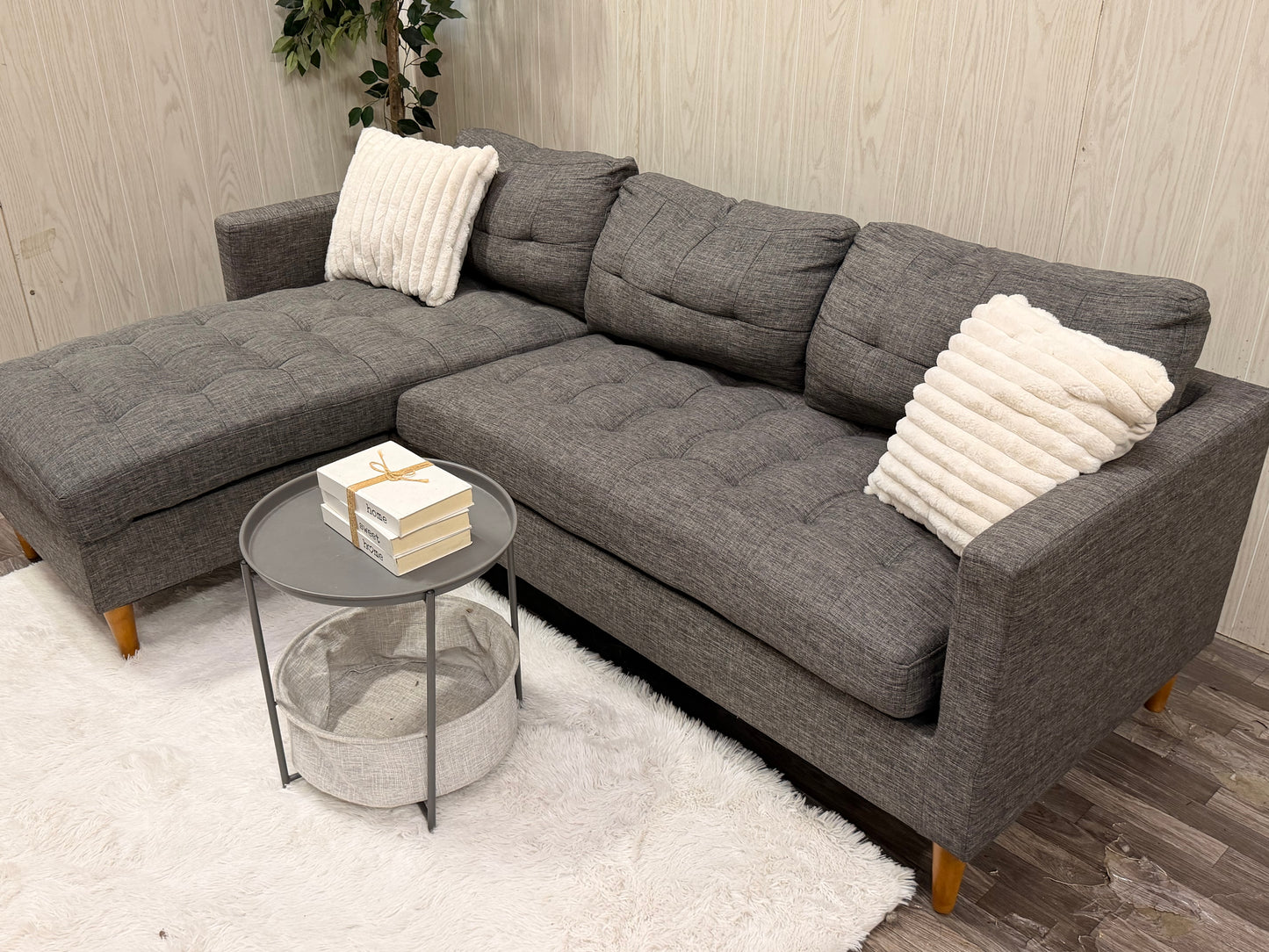 Modern Gray Sectional w/ Reversible Chaise