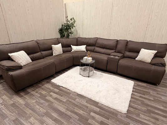 6-piece Brown Reclining Sectional w/ USB