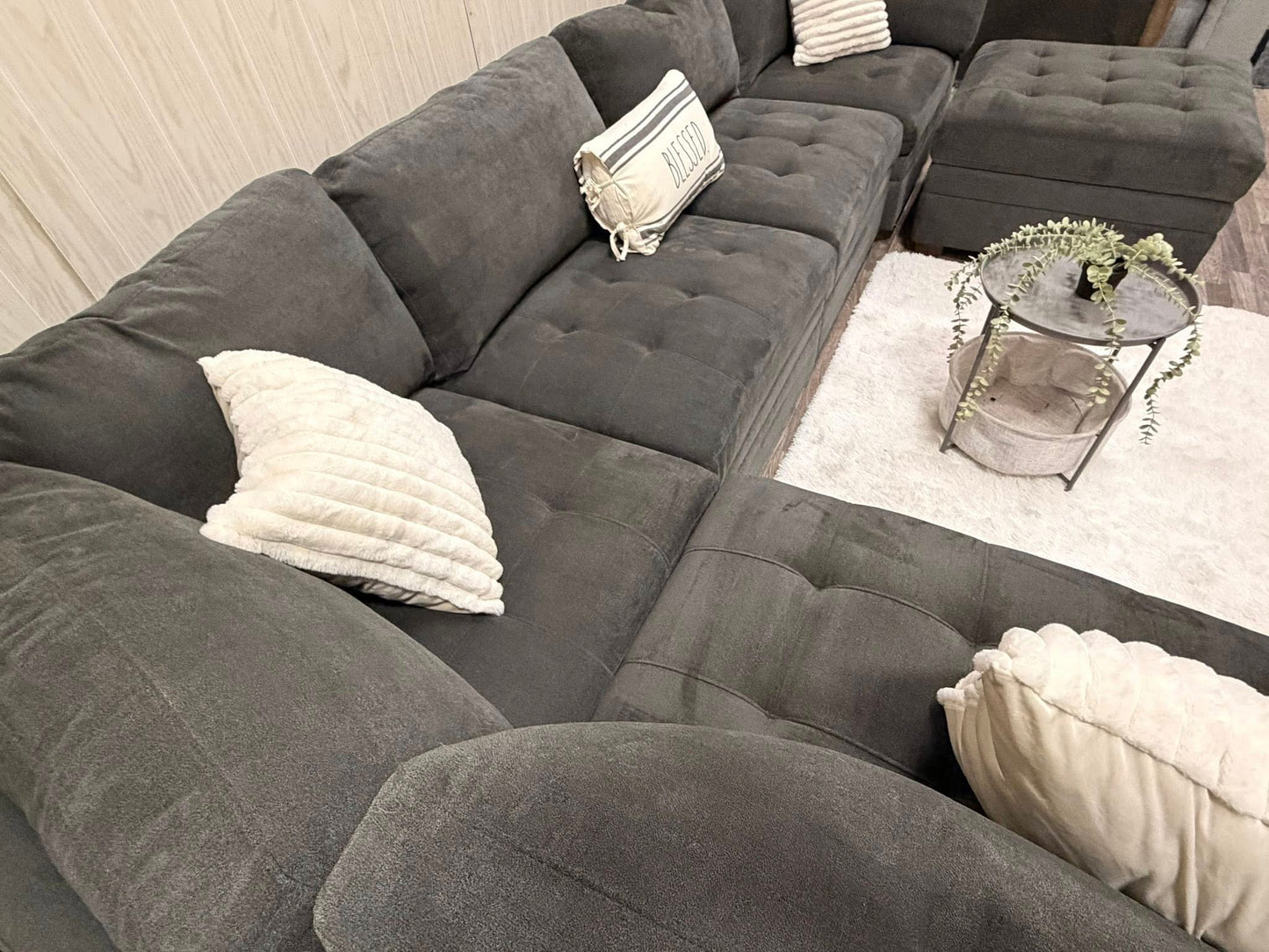 6-piece Thomasville Tisdale Modular Gray Sectional