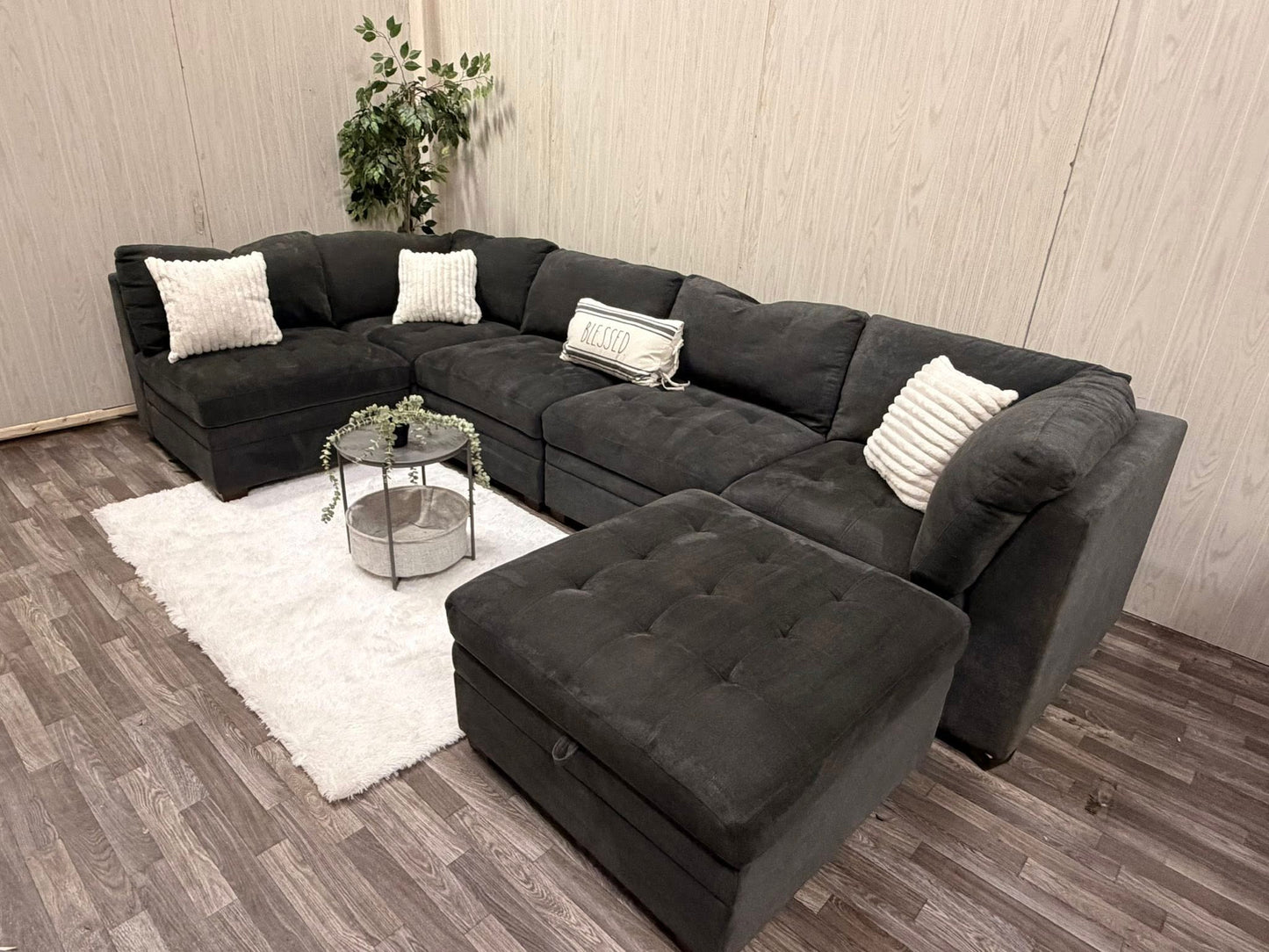 6-piece Thomasville Tisdale Modular Gray Sectional