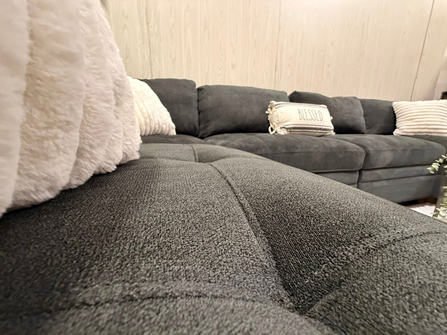 6-piece Thomasville Tisdale Modular Gray Sectional