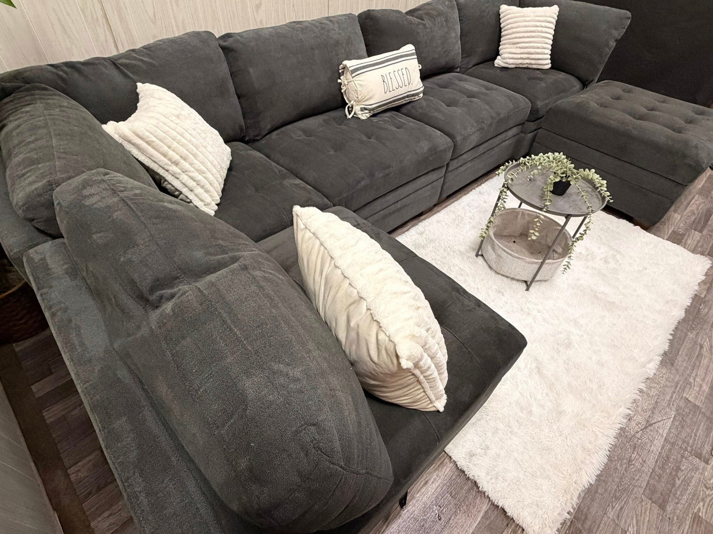 6-piece Thomasville Tisdale Modular Gray Sectional