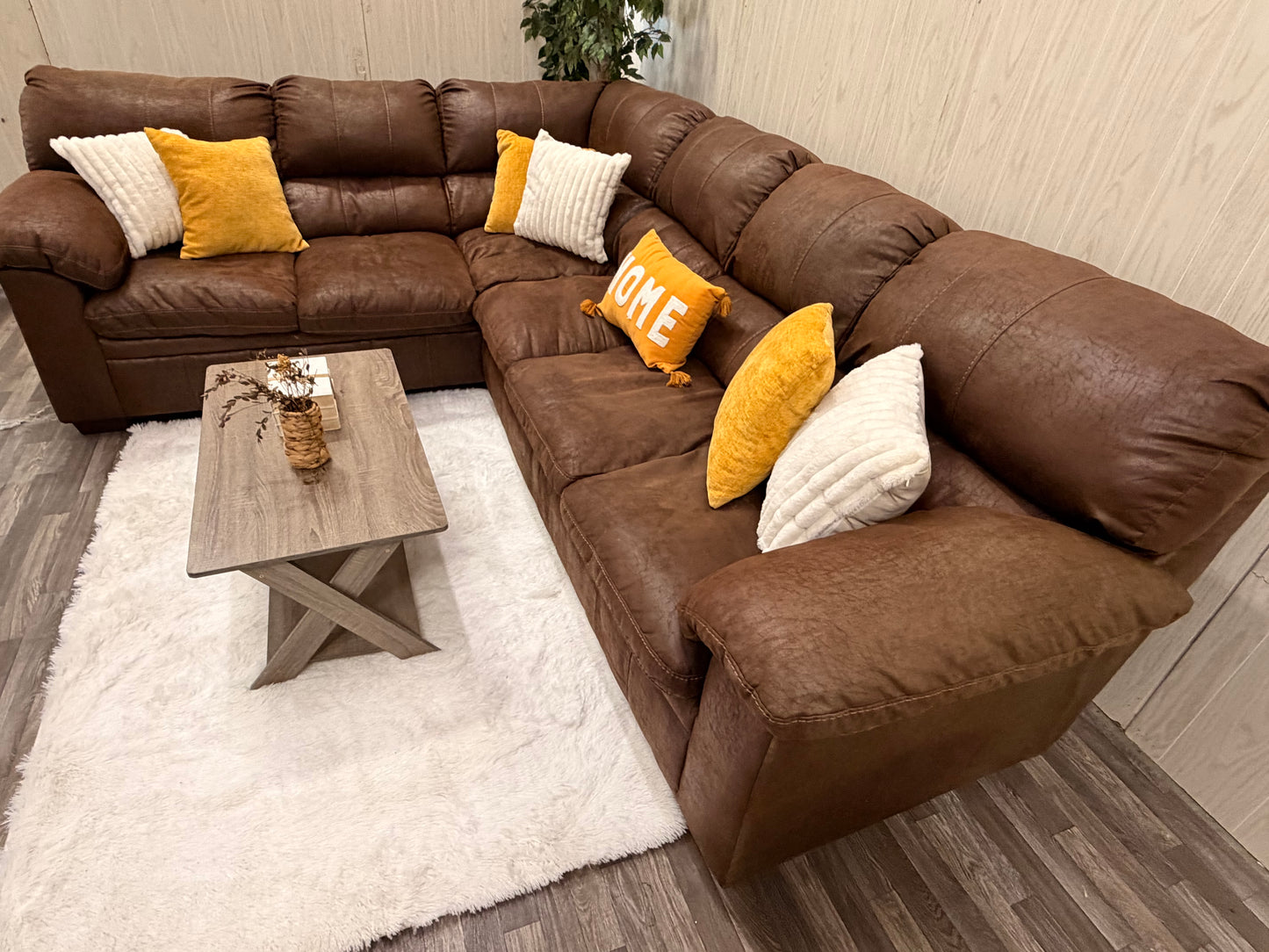 Brown 2 piece Sectional