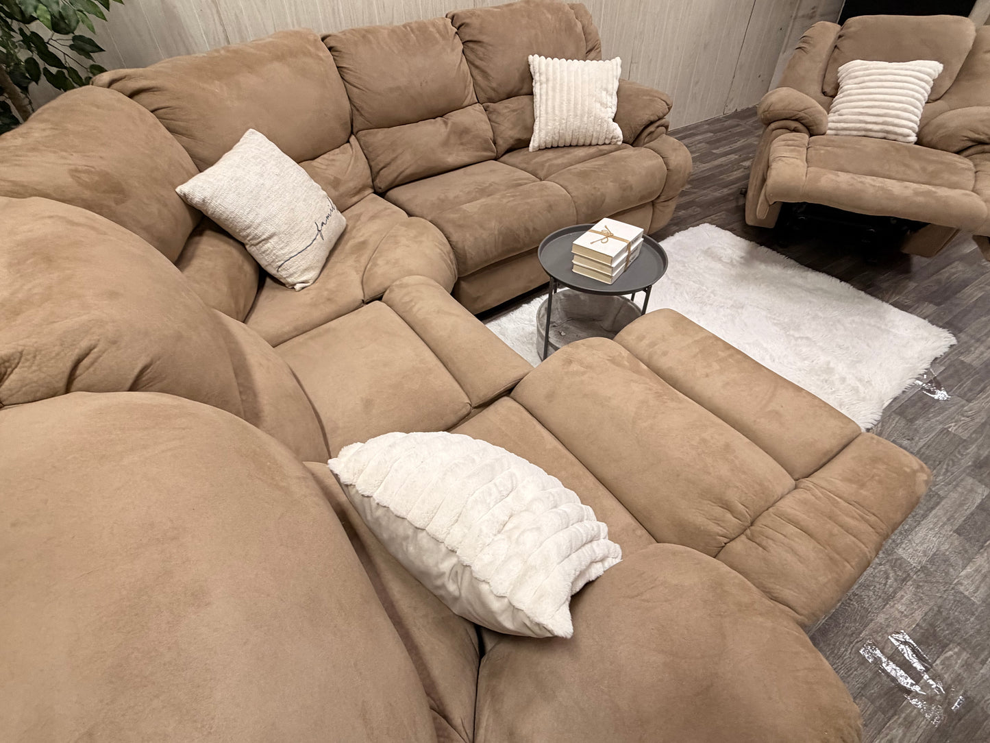 Brown Reclining Sectional & Recliner Set