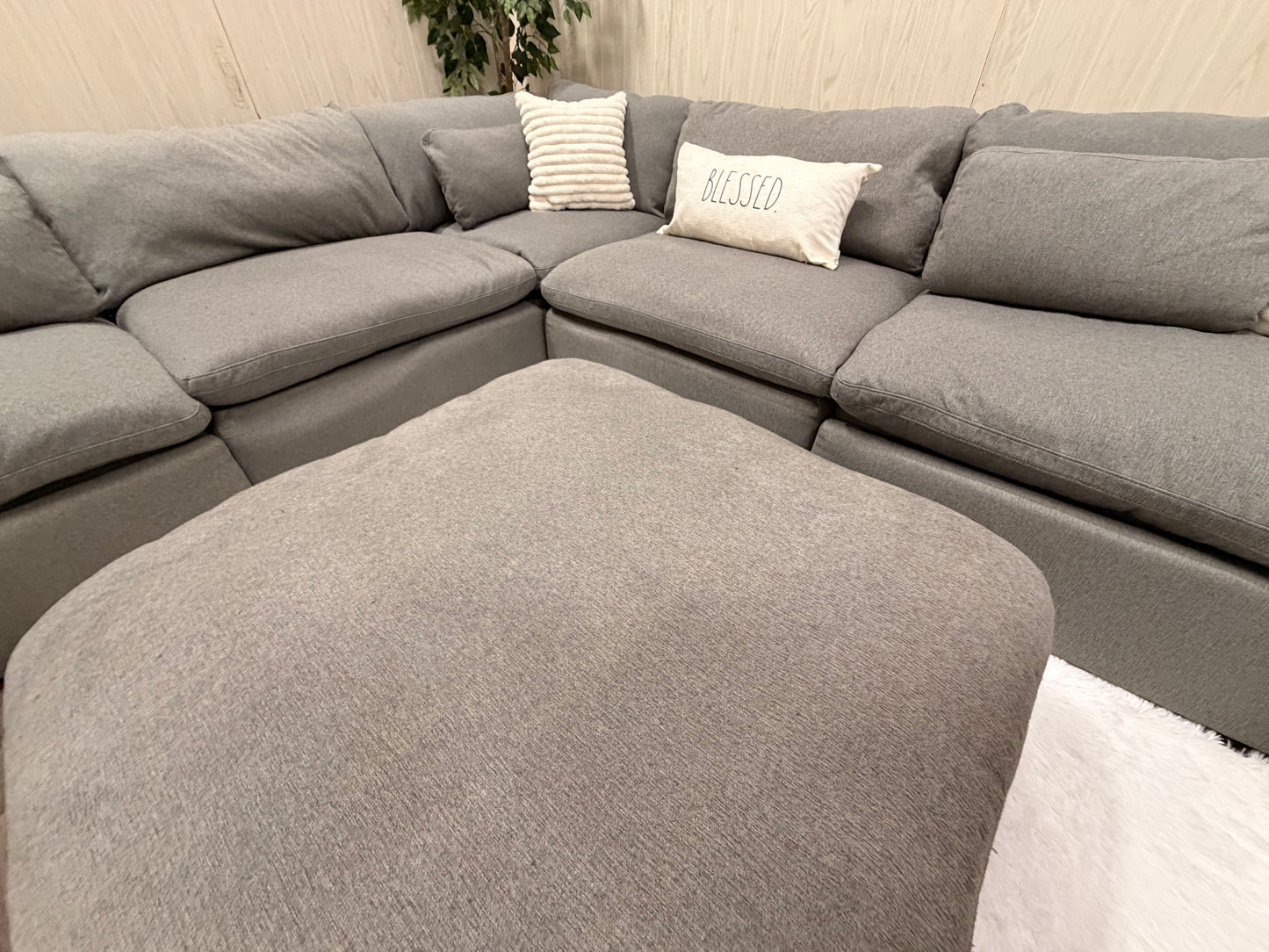 Large Gray Modular Reclining Cloud Sectional Couch w/ USB