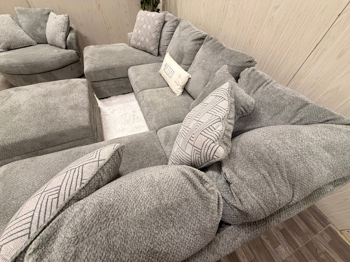 Large Ashley Furniture Sectional, Ottoman, Swivel Chair (Like New)