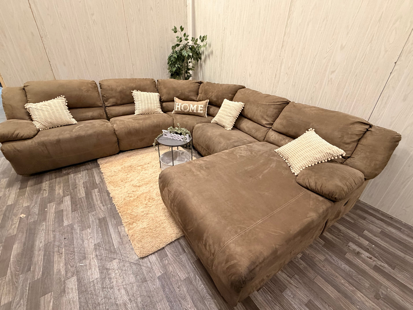 Huge 5-Piece Ashley Furniture Brown Sectional Reclining Couch