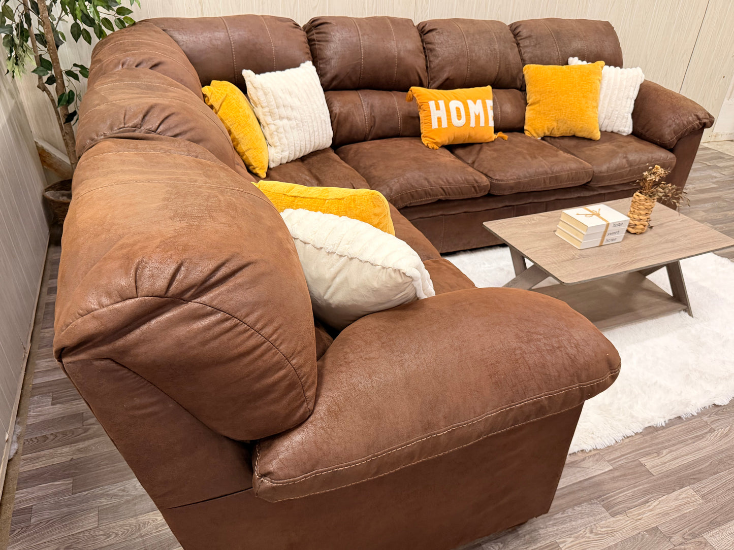 Brown 2 piece Sectional