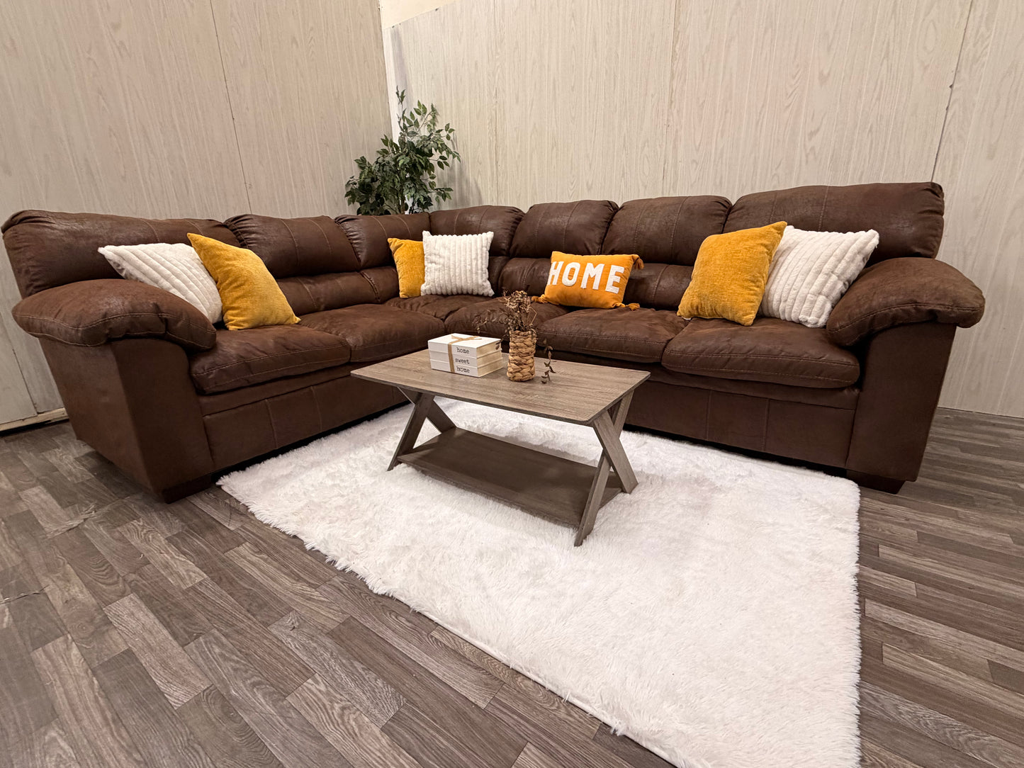 Brown 2 piece Sectional