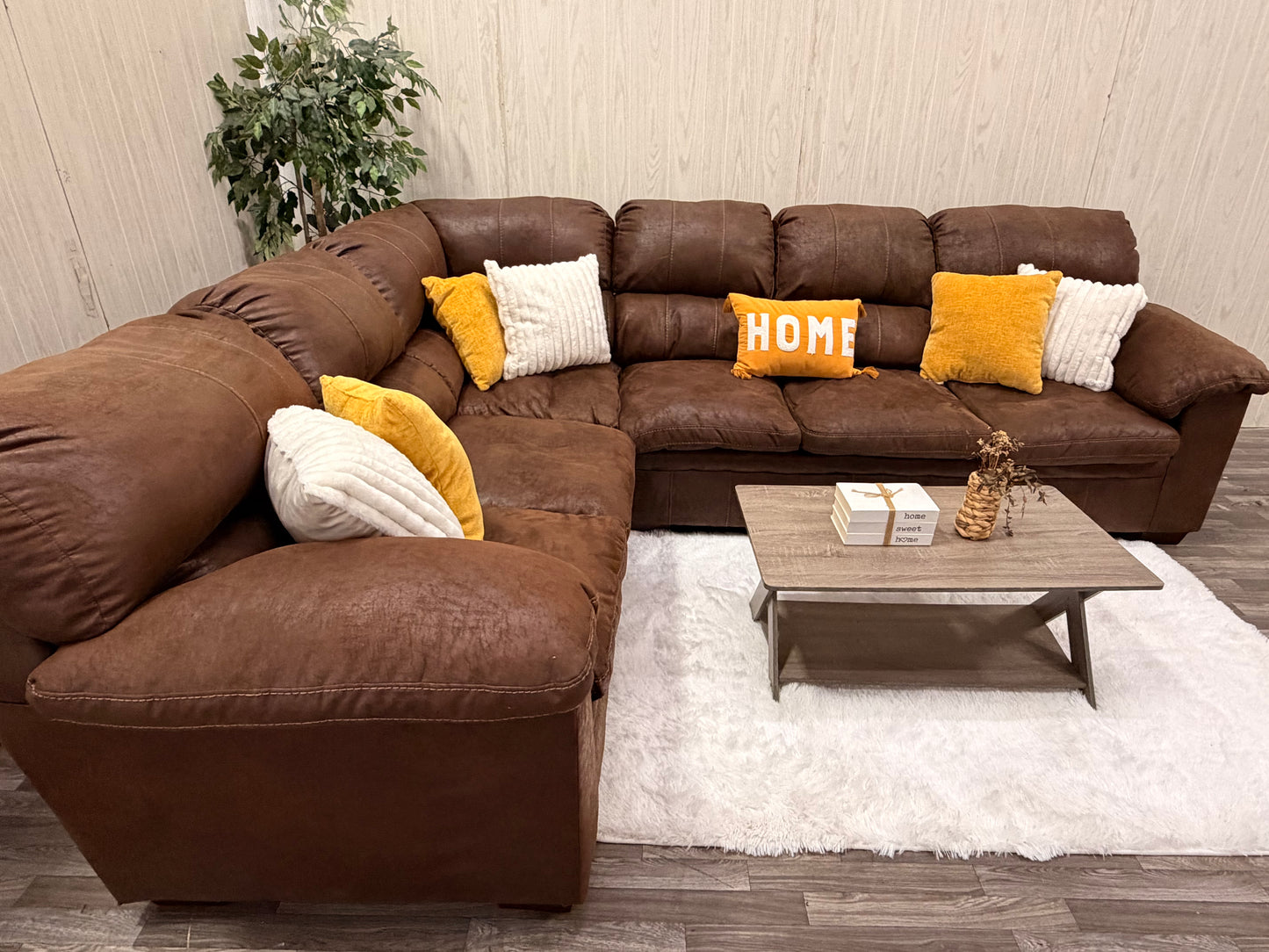 Brown 2 piece Sectional