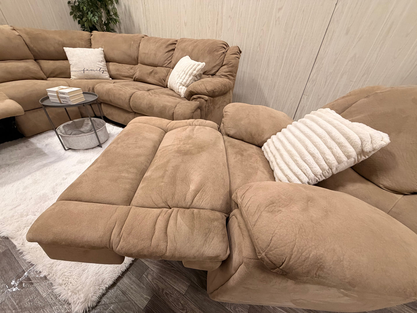 Brown Reclining Sectional & Recliner Set
