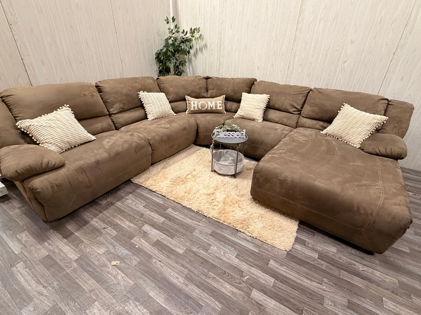 Huge 5-Piece Ashley Furniture Brown Sectional Reclining Couch