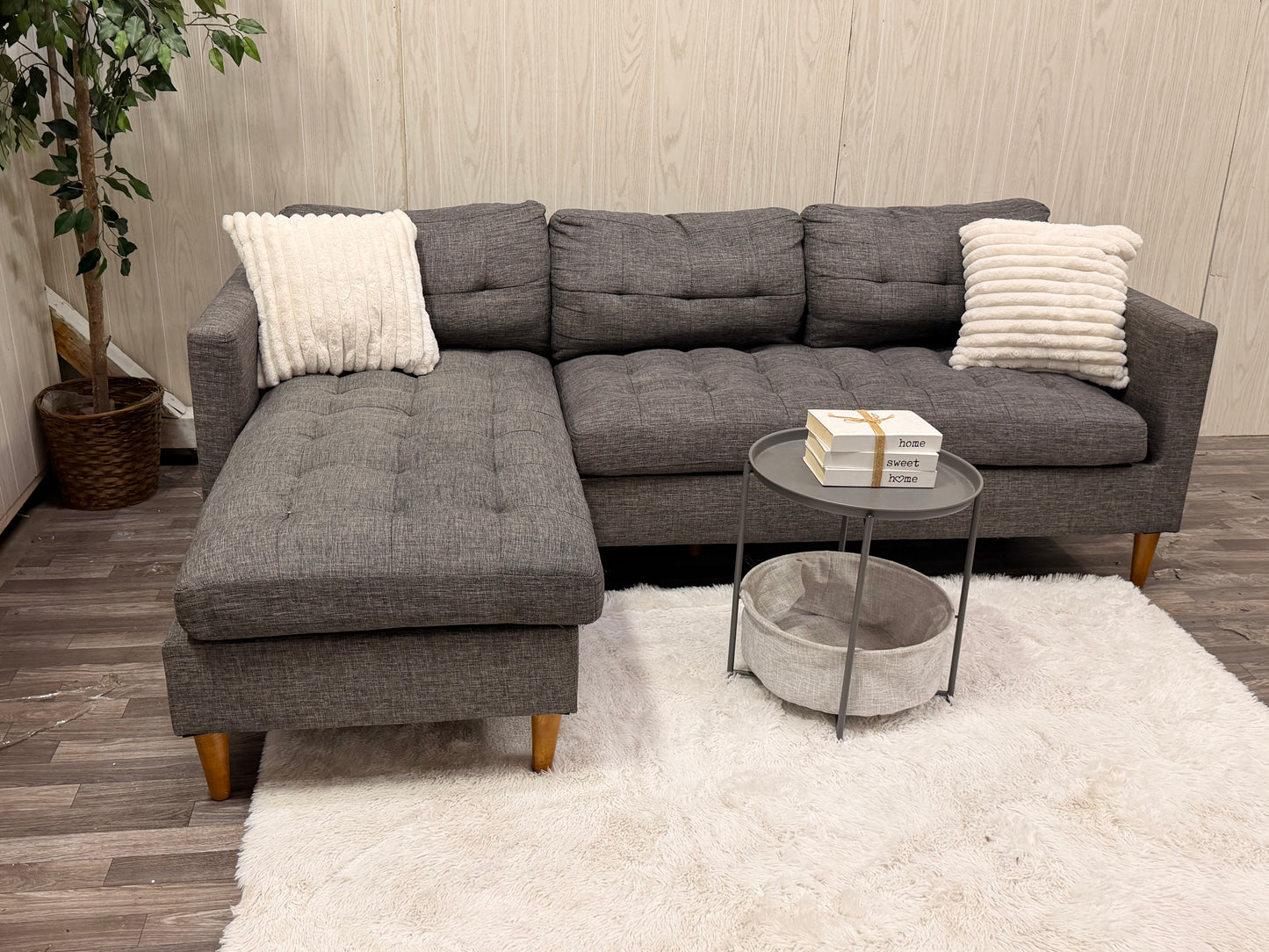 Modern Gray Sectional w/ Reversible Chaise