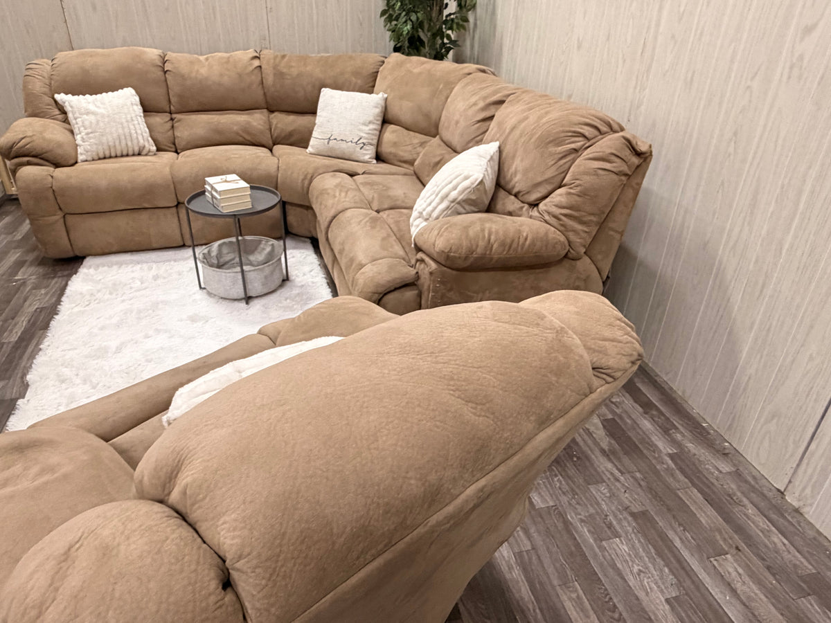 Brown Reclining Sectional & Recliner Set