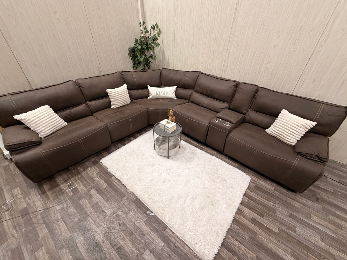 6-piece Brown Reclining Sectional w/ USB
