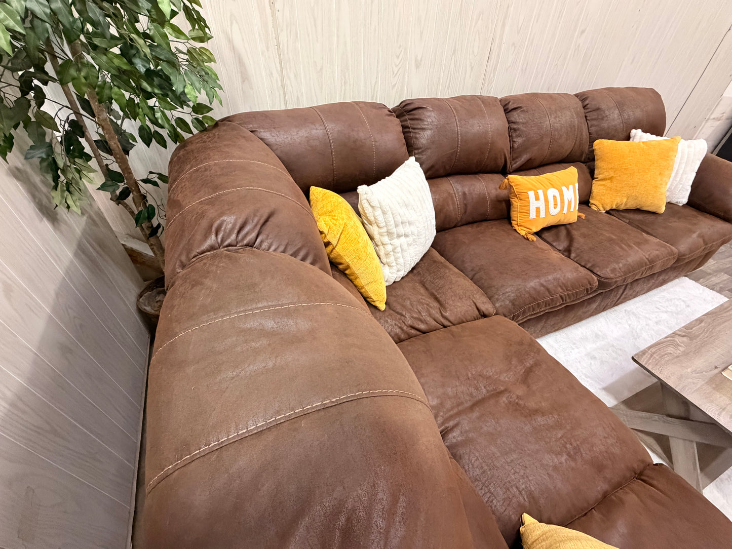 Brown 2 piece Sectional
