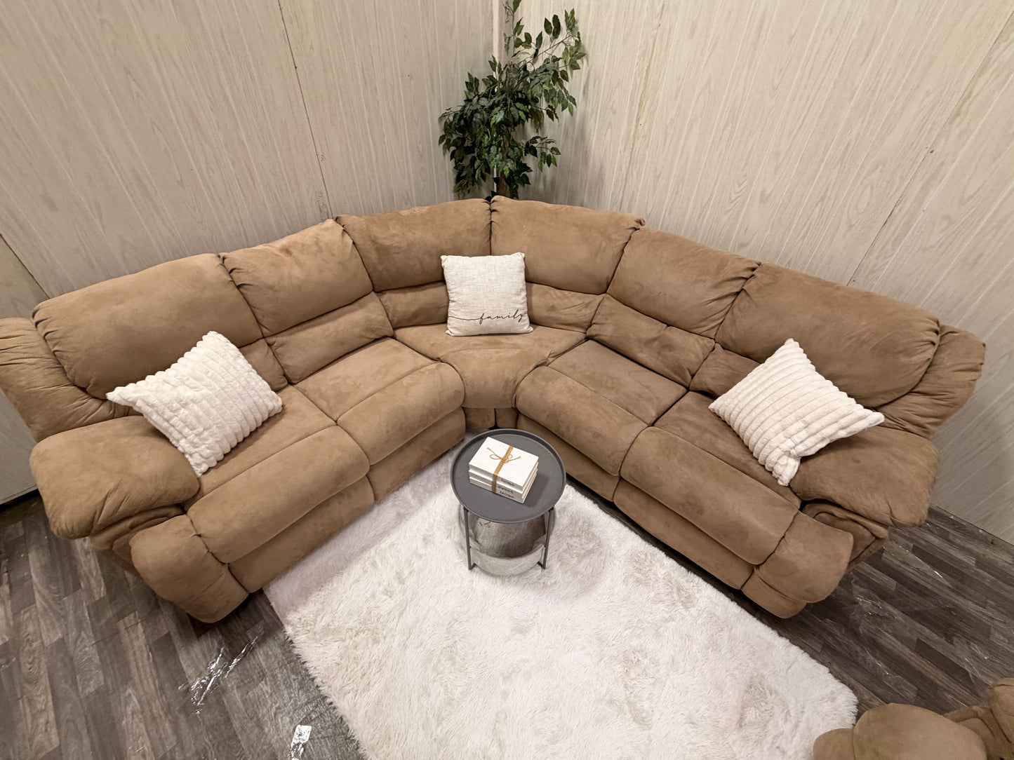 Brown Reclining Sectional & Recliner Set