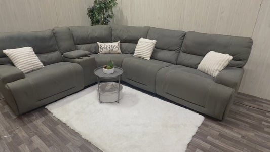 Large 5-piece Gray Reclining Sectional w/ USB